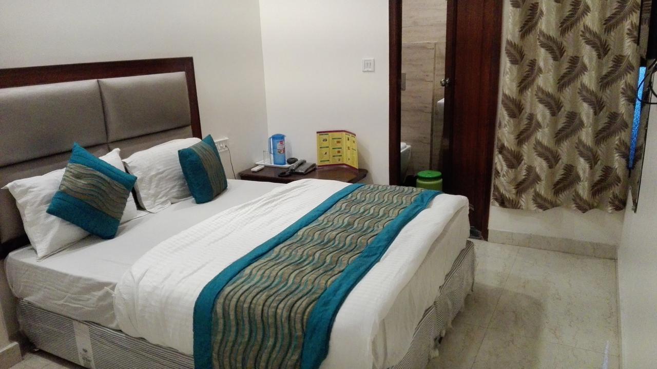 Hotel Delhi Empire Dx Paharganj ภายนอก รูปภาพ